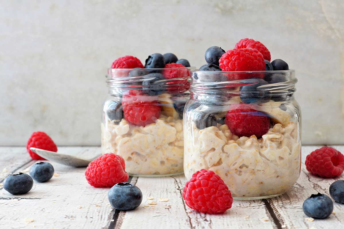 Porridge et fruits rouges
